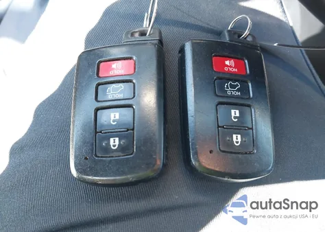 2017 Toyota Highlander Limited из США, поврежденный, VIN 5TDYZRFH4HS192266